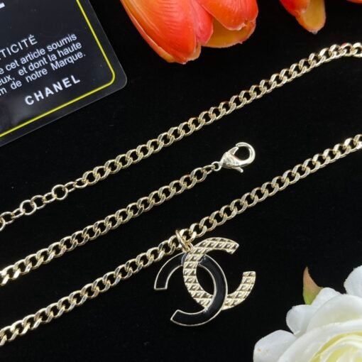 Chanel new necklace - Image 4