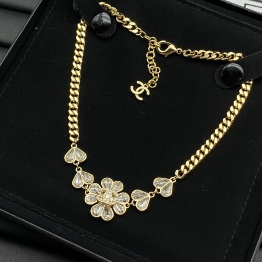Chanel new necklace - Image 4