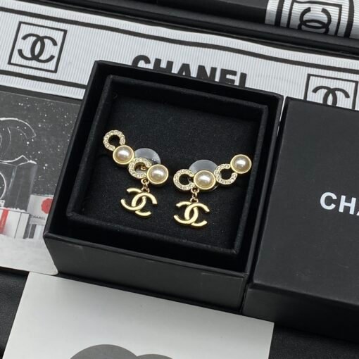 Chanel new stud earrings - 图片 3