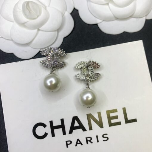 Chanel earrings - Image 4