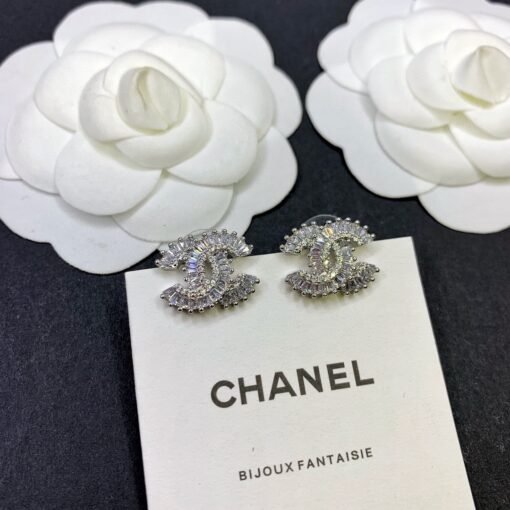 Chanel earrings - Image 3