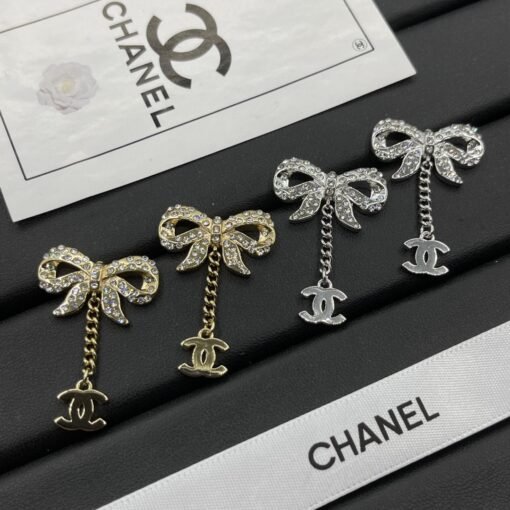 Chanel stud earrings - Image 7