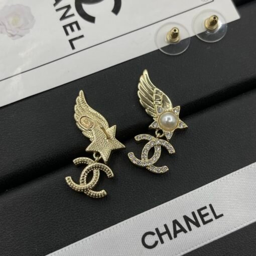 Chanel stud earrings - Image 5