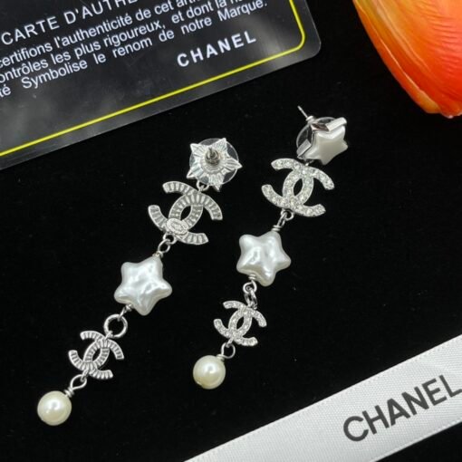 Chanel stud earrings - Image 5