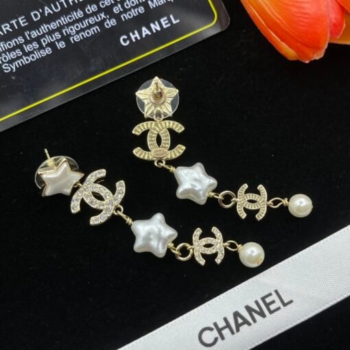 Chanel stud earrings - Image 5