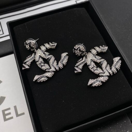 Chanel new stud earrings - 图片 5