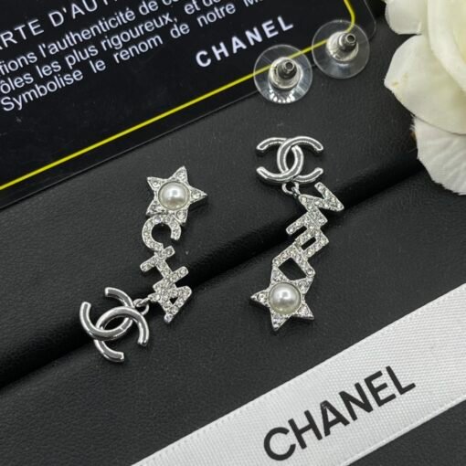 Chanel stud earrings - Image 4