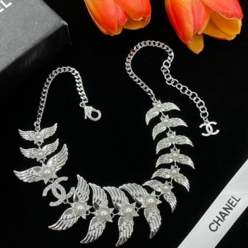 Chanel new necklace - Image 4