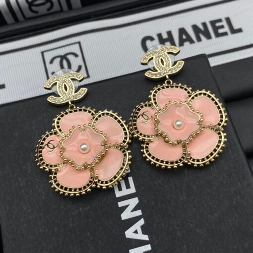 Chanel new stud earrings - Image 5