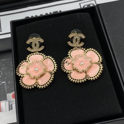 Chanel new stud earrings - Image 4