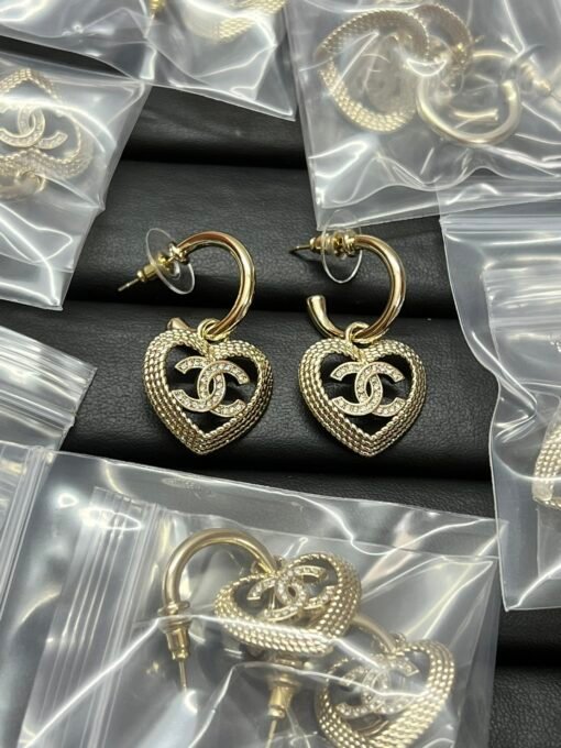 Chanel new love hollow earrings