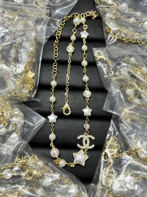 Chanel new five-pointed star splicing double c pearl necklace