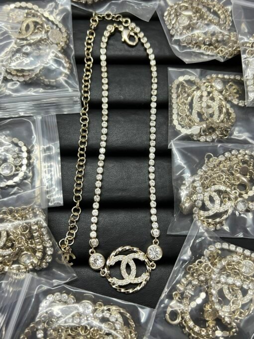 Chanel new round double C rhinestone necklace