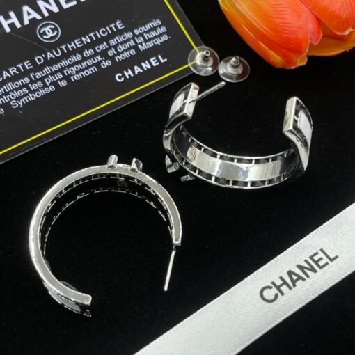 Chanel stud earrings - Image 6