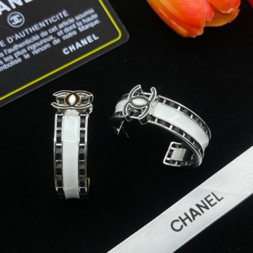 Chanel stud earrings - Image 2