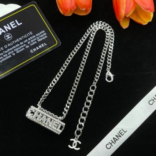 Chanel new necklace - Image 4