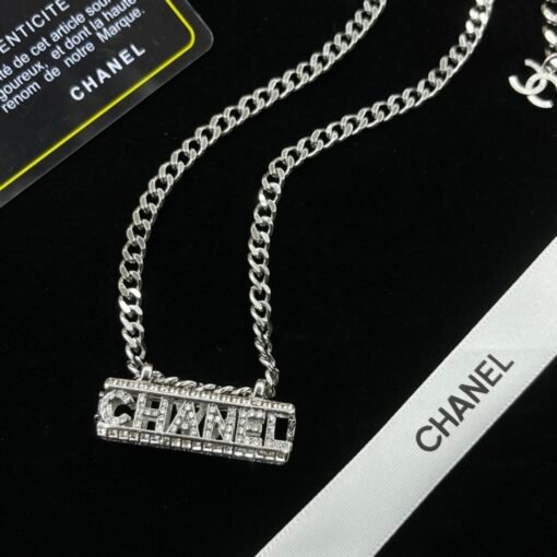 Chanel new necklace - Image 3