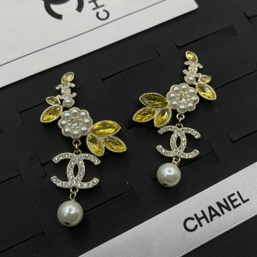 Chanel stud earrings - Image 2
