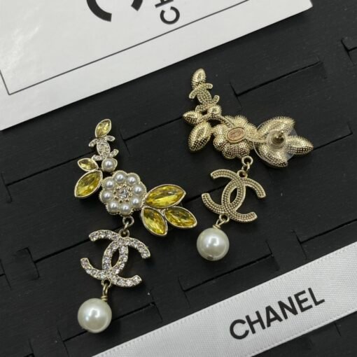 Chanel stud earrings - Image 5