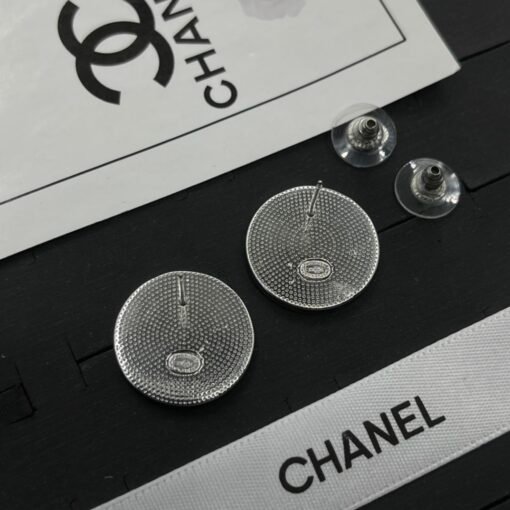 Chanel stud earrings - Image 6