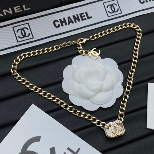 Chanel new necklace - Image 2