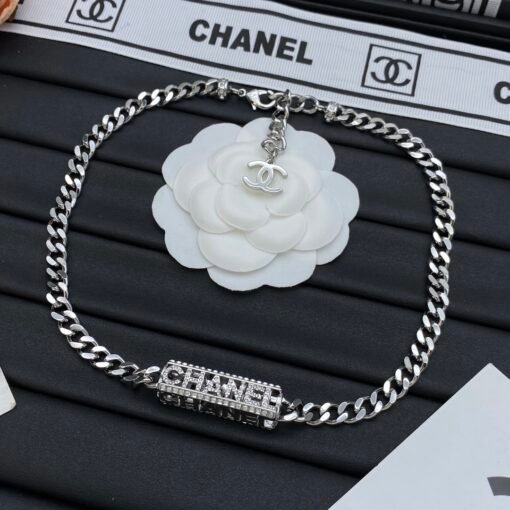 Chanel new necklace - Image 4