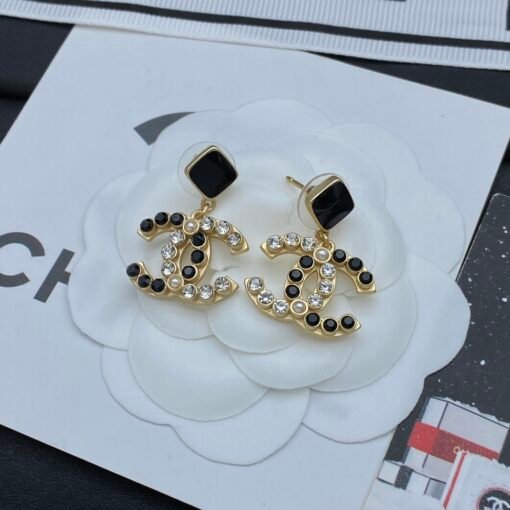 Chanel new earrings - Image 4