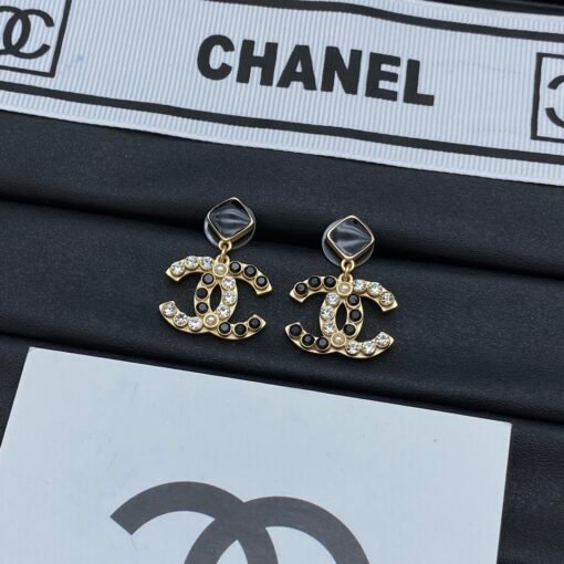 Chanel new earrings - Image 2