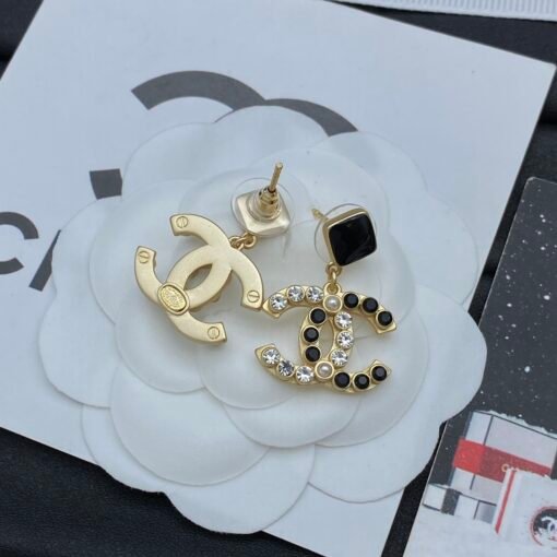 Chanel new earrings - Image 6