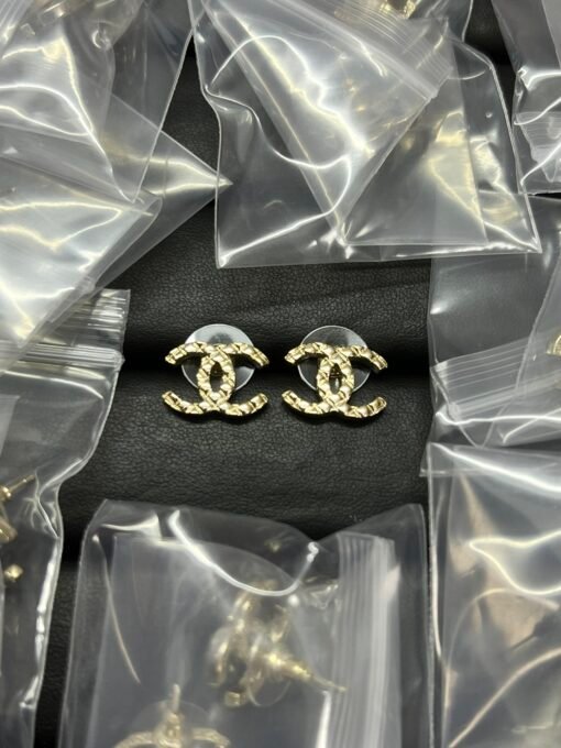 Chanel new diamond double C stud earrings