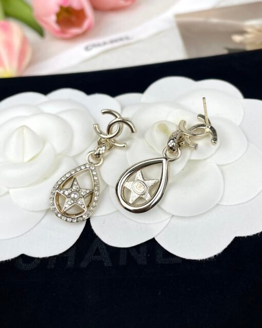 Chanel 2Newnew styles, five-pointed stars, diamond-set water drop earrings - Image 3