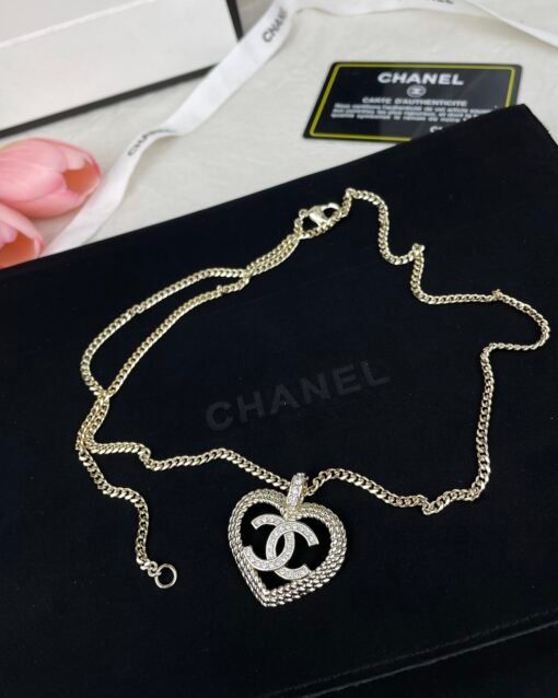 Chanel  new love hollow pendant necklace - Image 6