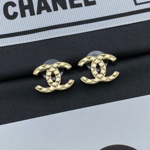 Chanel new earrings - Image 3