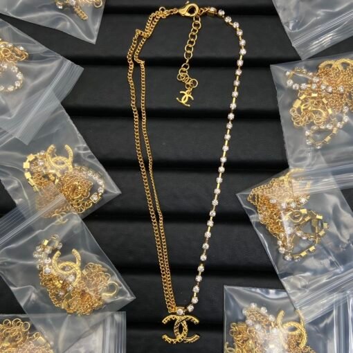 3 Xiang Grandma's new double C crystal diamond necklace arrives