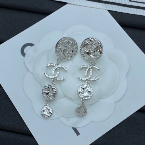 Chanel new earrings - Image 3