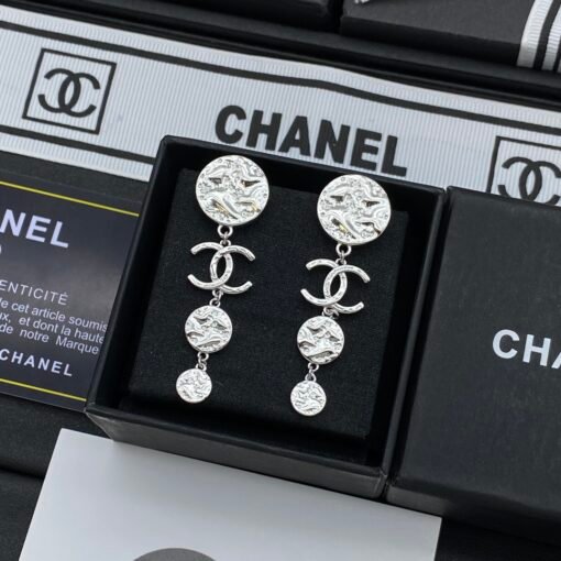 Chanel new earrings - Image 5