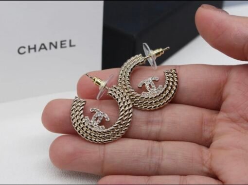CHANE new 24P Xiangjia Double C Multi-layer Twist Pattern Semi-Circle
 Circle earrings - Image 2