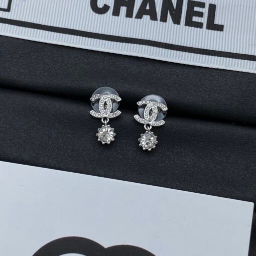 Chanel new earrings - Image 5