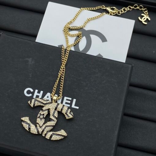 Chanel new necklace - Image 6