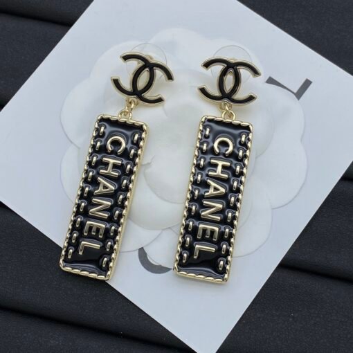 Chanel new earrings - Image 6