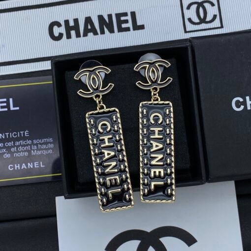 Chanel new earrings - Image 3