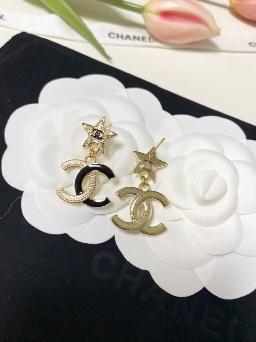Chanel new style, medieval lava series, five-pointed star, black and gold high-end color matching, double C pendant, earrings - Image 5