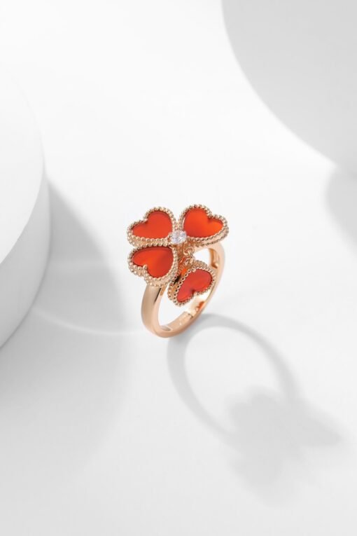 VCA Van Cleef Arpels Sweet Alhambra Ring