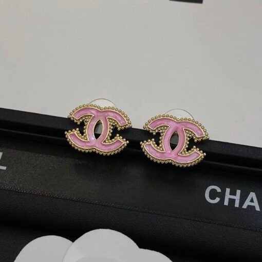 ANE Chanel new 24P pink gold edge resin acrylic earrings
Stud earrings: 62
Earrings: 68 - Image 9
