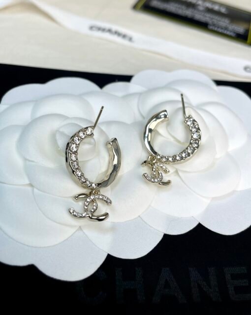 Chanel double c half diamond earrings - Image 6