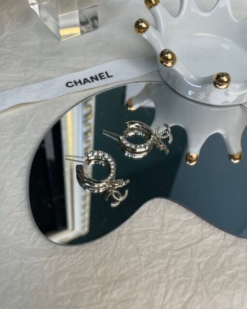 Chanel double c half diamond earrings - Image 2