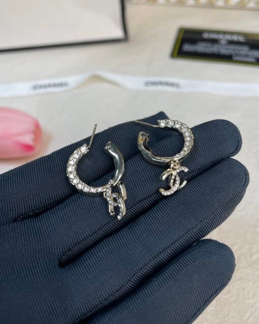 Chanel double c half diamond earrings - Image 5
