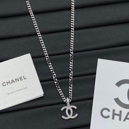 Chanel new necklace - Image 2
