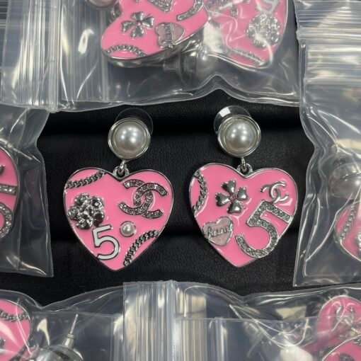 Chanel earrings New - Image 3