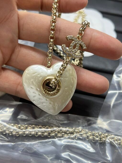Chanel new large customized love necklace - Image 3